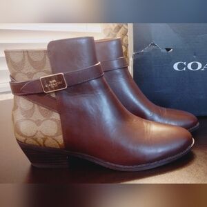 Coach Dany Bootie